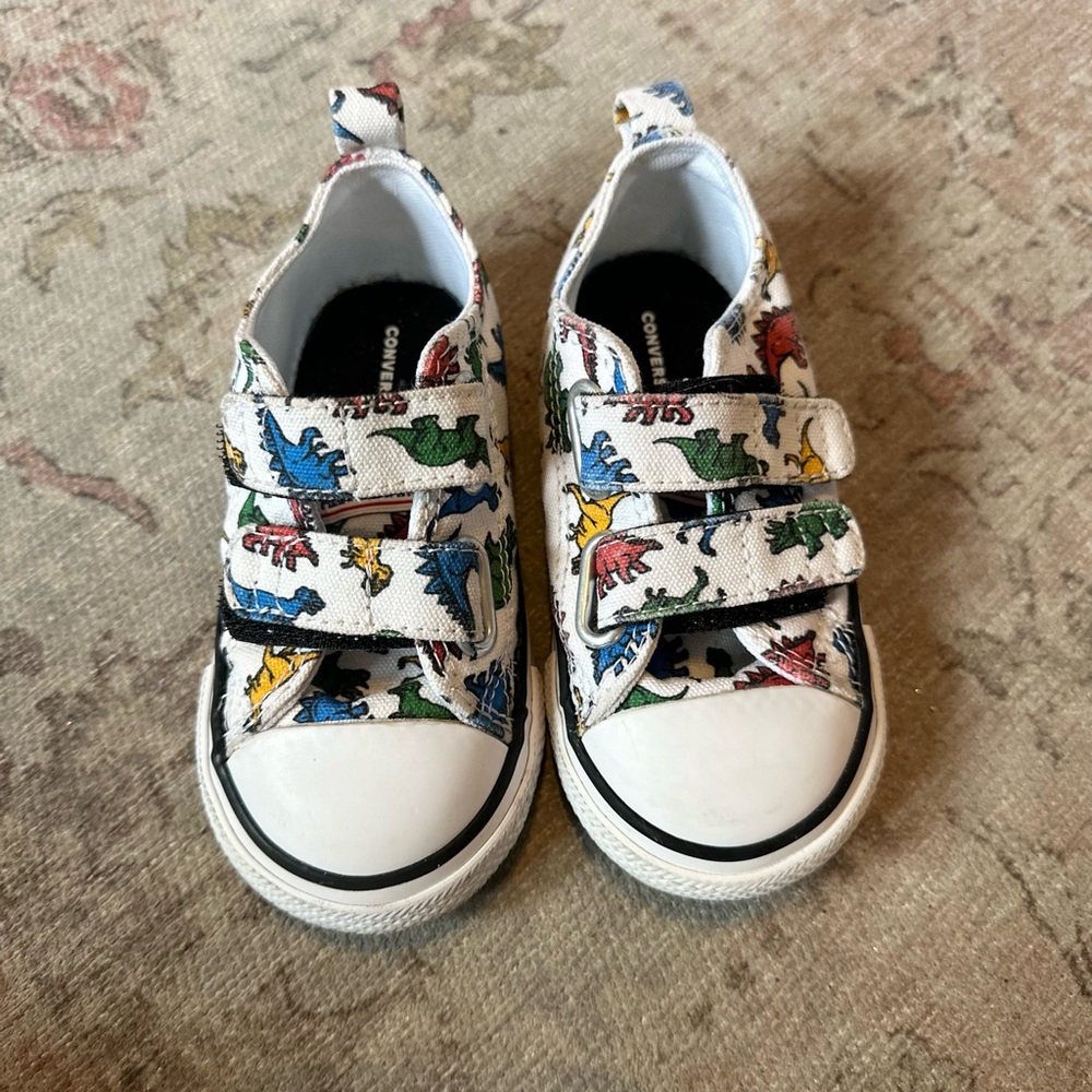 Boys Dinosaur Converse